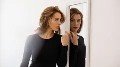 Potrebbero riconoscerla da questi dettagli? 6 segni che tradiscono una donna trascurata