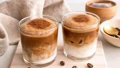 Come preparare correttamente il caffè Dalgona e perché è diventato popolare in tutto il mondo?