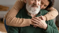 Rapporti con i figli adulti: 5 argomenti da evitare dopo i 60 anni